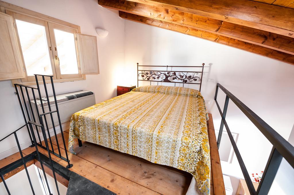 Villa Pace Pozzolengo Zimmer foto
