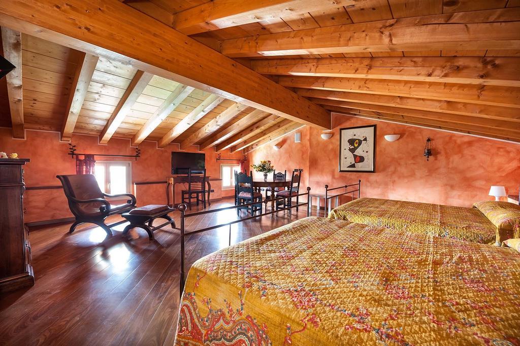 Villa Pace Pozzolengo Zimmer foto