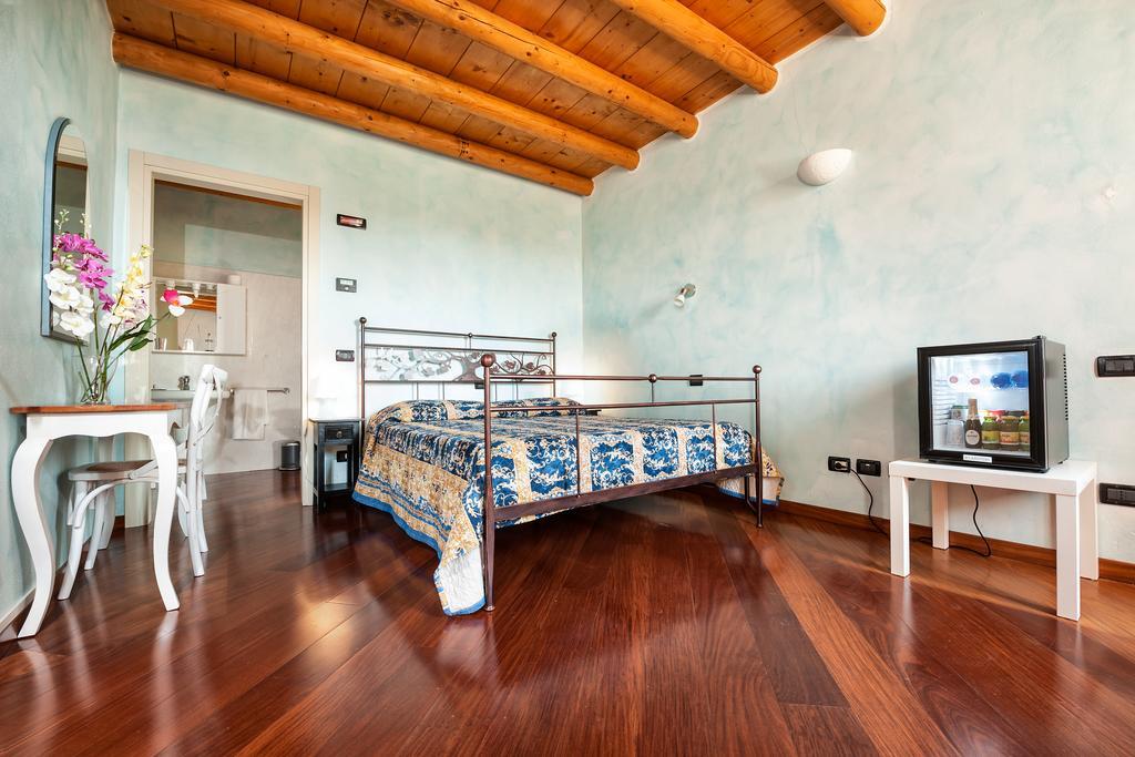 Villa Pace Pozzolengo Zimmer foto