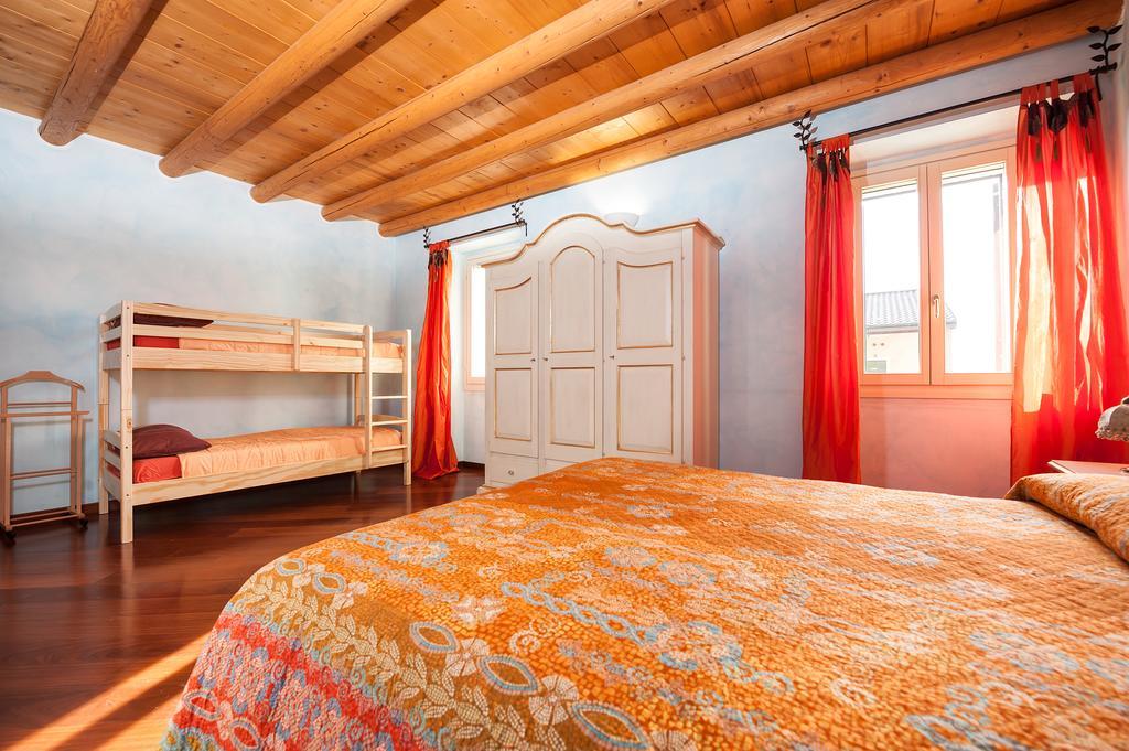 Villa Pace Pozzolengo Zimmer foto
